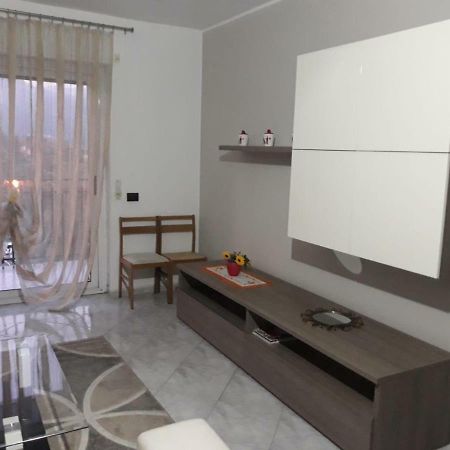 Leisure & Relaxing Apartment コモ エクステリア 写真